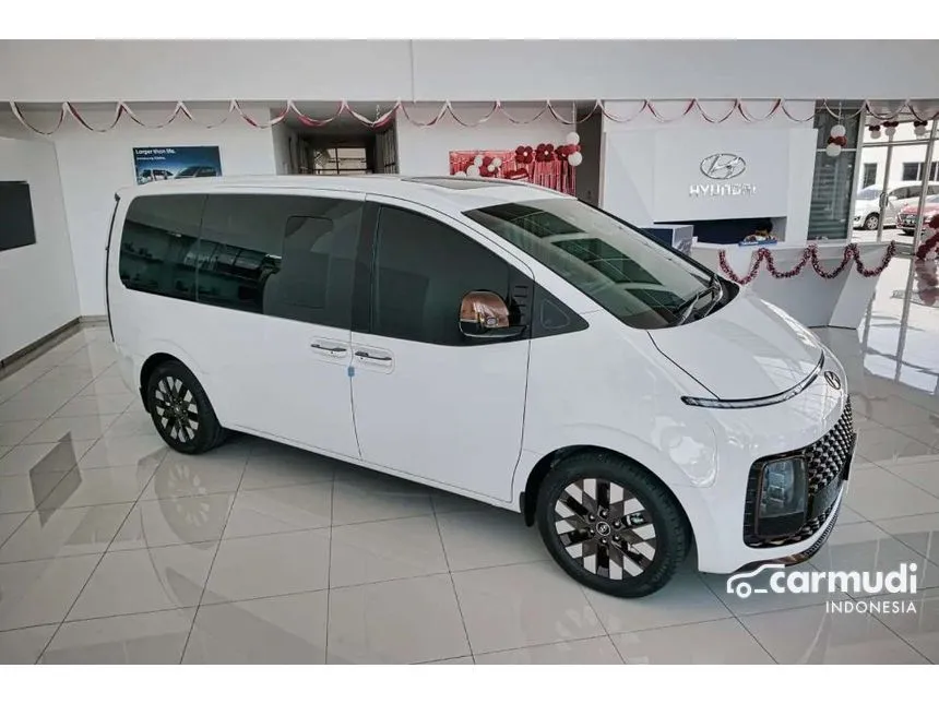 2024 Hyundai Staria Signature 7 Wagon