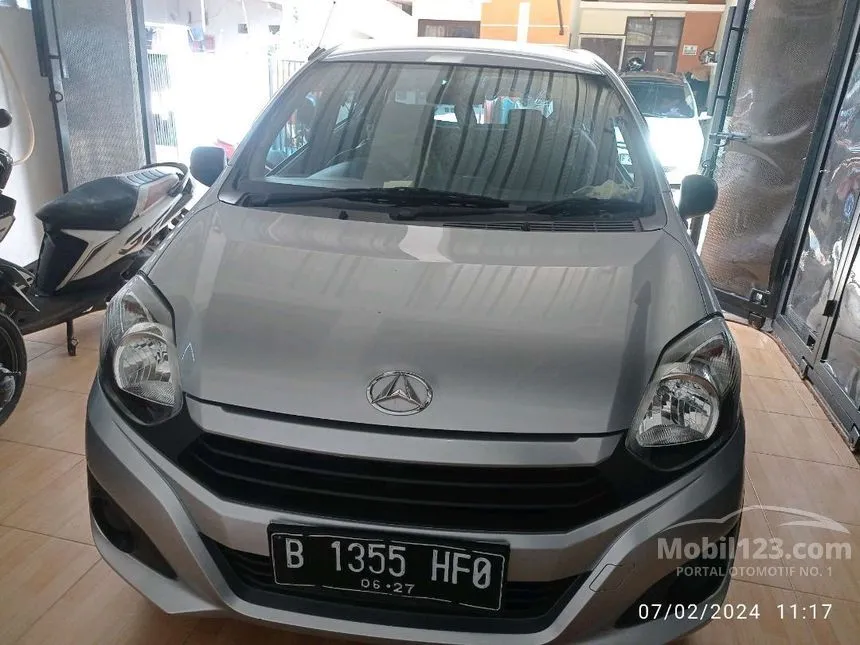 Jual Mobil Daihatsu Ayla 2022 D+ 1.0 di DKI Jakarta Manual Hatchback Silver Rp 95.000.000