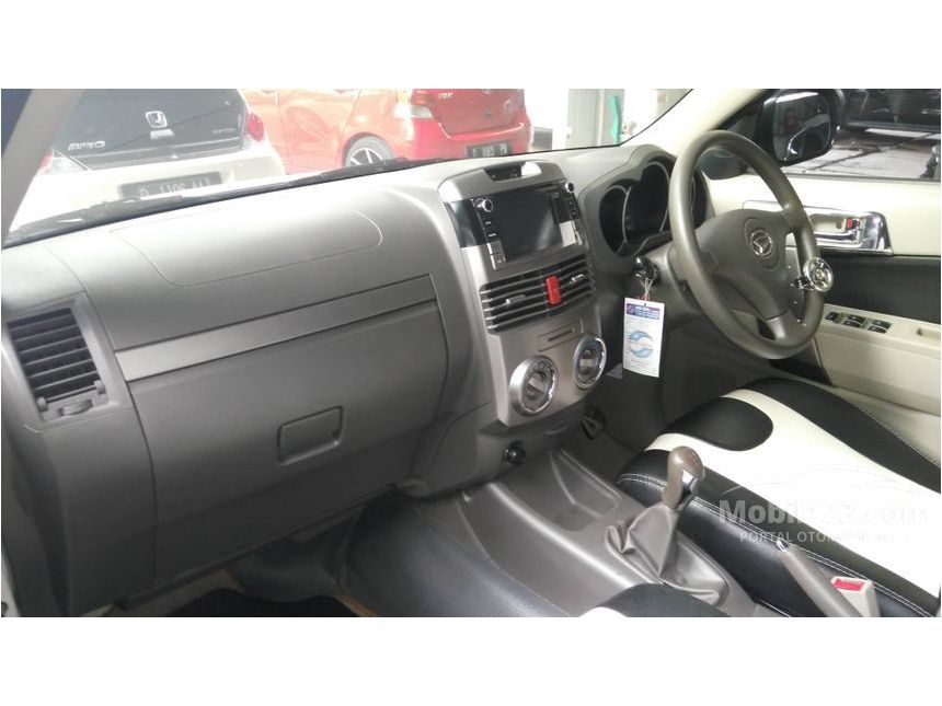 Velg Mobil Terios  Holidays OO