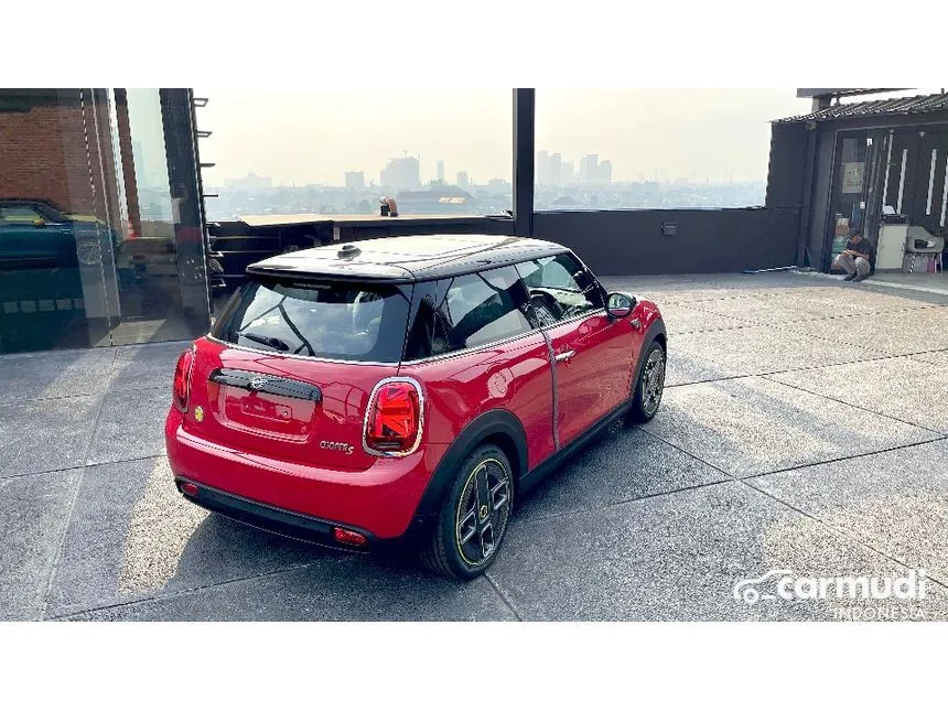 2023 MINI Cooper S Electric Level 3 Hatchback