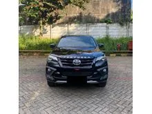 2019 Toyota Fortuner 2.4 VRZ TRD 4X2 SUV Pajak Panjang 2027