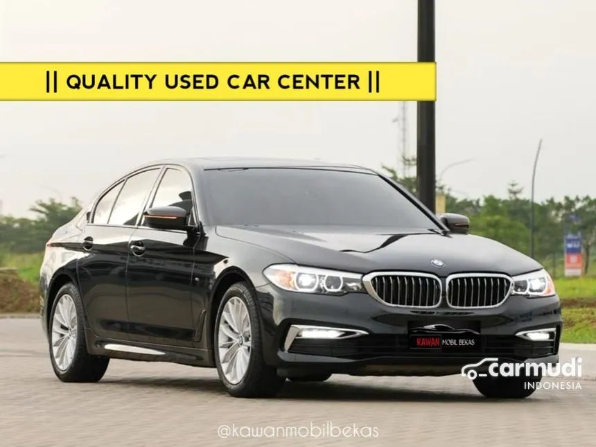 2019 BMW 530i Luxury Sedan