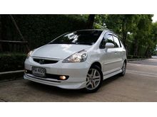 2004 Honda Jazz 1.5 (ปี 03-07) E-V Hatchback AT