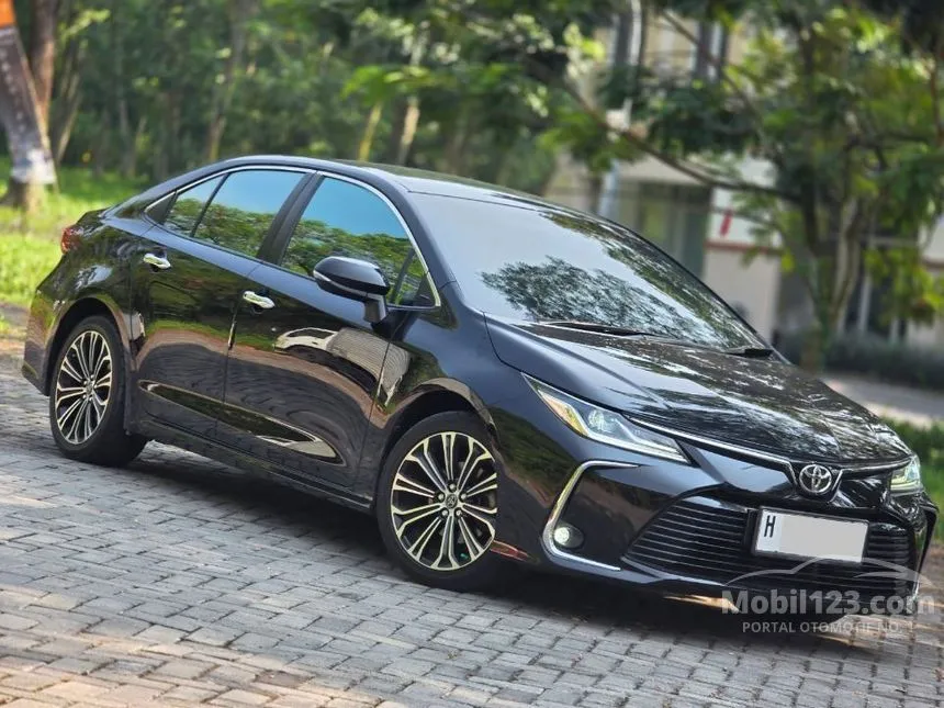 2020 Toyota Corolla Altis V Sedan