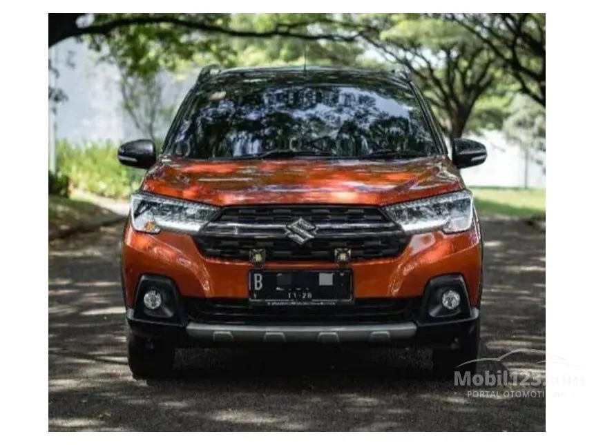 Jual Mobil Suzuki XL7 2024 ALPHA Hybrid 1.5 di Banten Automatic Wagon Orange Rp 232.035.000