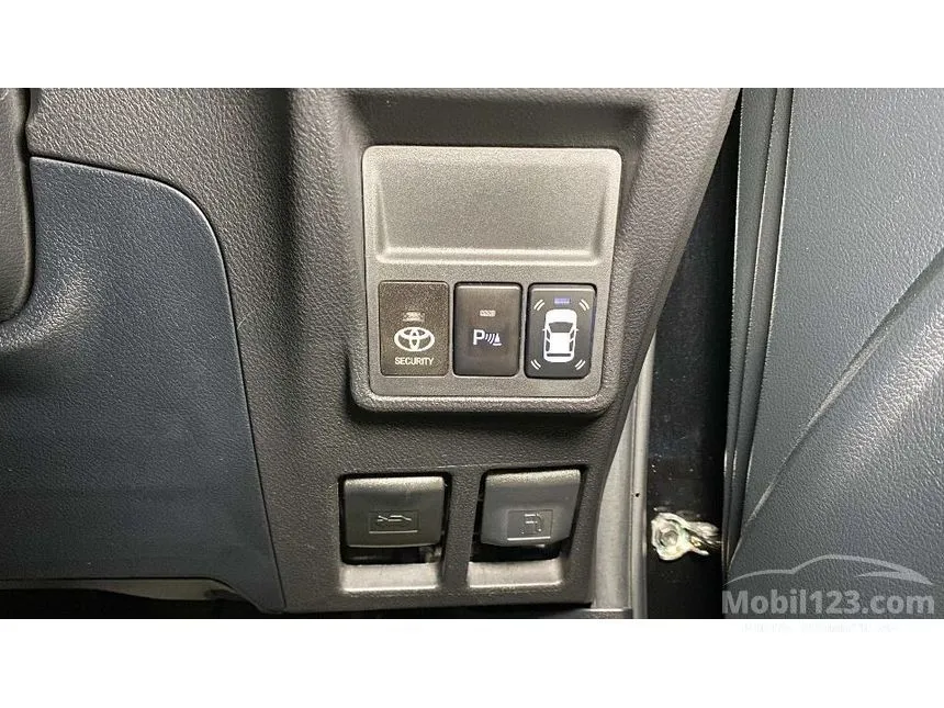Panel Mobil Innova 2018 Jual Mobil Toyota Kijang Innova 2018 V 2.0 di Jawa Barat Automatic MPV ...