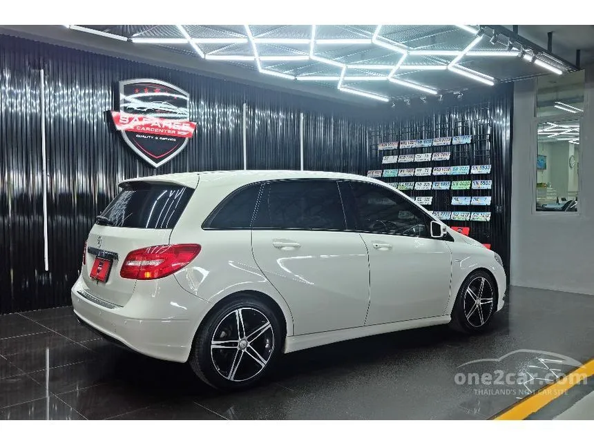 2012 Mercedes-Benz B180 Sports BlueEFFICIENCY Hatchback