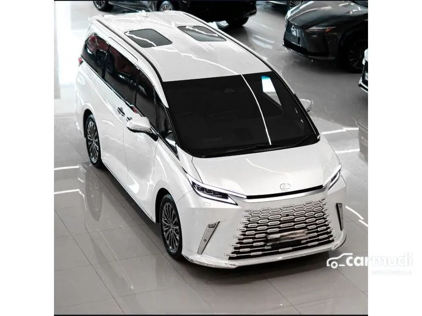 2024 Lexus LM350h Van Wagon