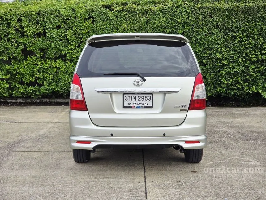 2013 Toyota INNOVA V Wagon