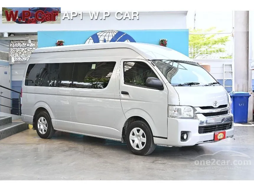 2019 Toyota HIACE D4D Van