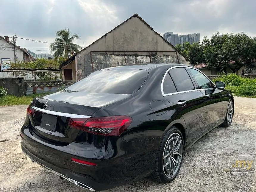 2022 Mercedes-Benz E200 AMG Sedan