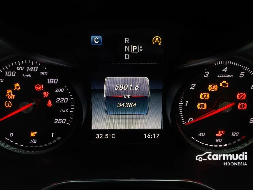 2014 Mercedes-Benz C250 AMG Sedan