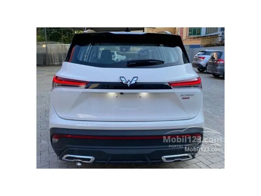 2021 Wuling Almaz RS Pro SUV