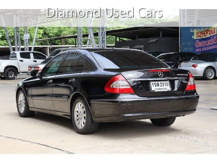 2008 Mercedes-Benz E200 Kompressor Elegance Sedan