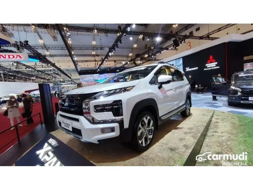 2025 Mitsubishi Xpander Cross Premium MPV