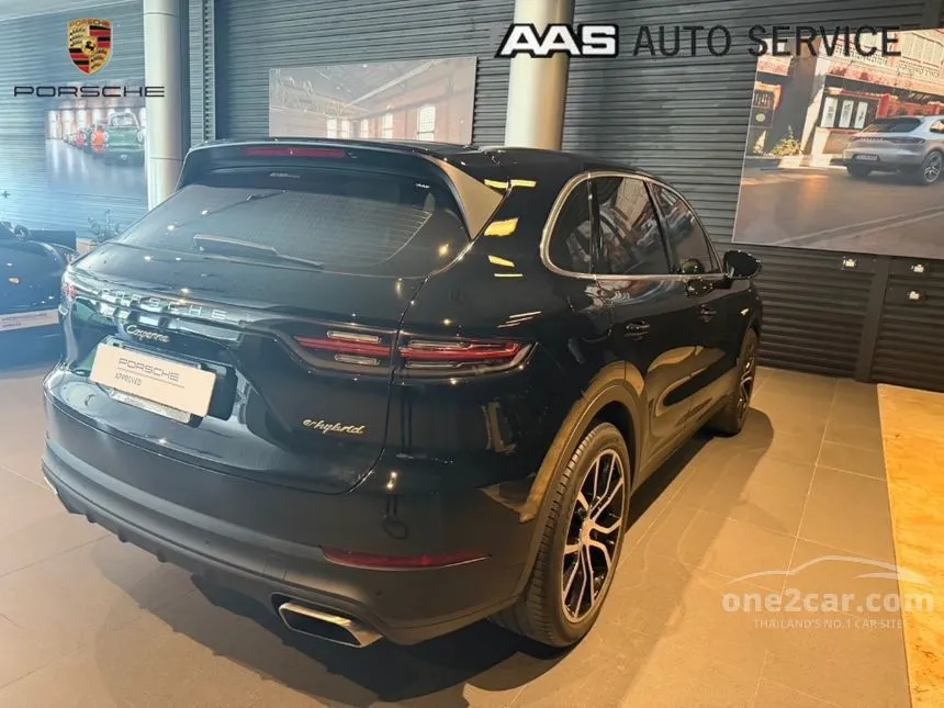 2019 Porsche CAYENNE E-Hybrid SUV