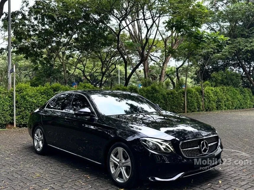 2017 Mercedes-Benz E250 Avantgarde Sedan