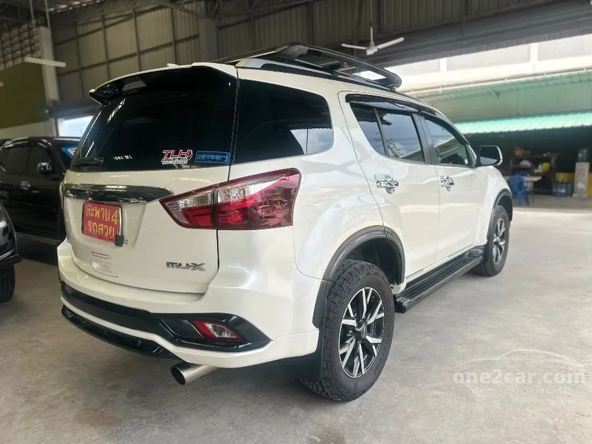 2019 Isuzu MU-X The Onyx SUV