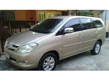 2006 Toyota Innova 2.0 (ปี 04-11) V Wagon AT
