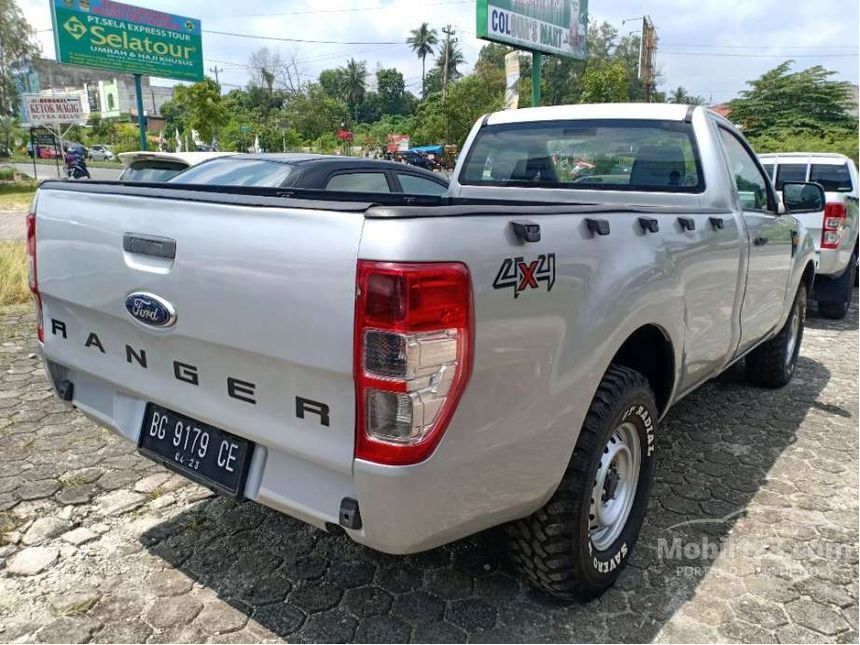 Jual Mobil Ford Ranger 2014 Base 2.5 di Riau Manual Pick 