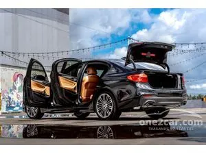 2018 BMW 530e 2.0 M Sport Sedan