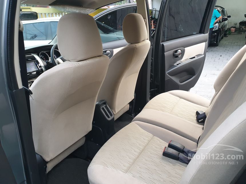 Jual Mobil Nissan Grand Livina 2021 SV 1 5 di Jawa Tengah Jual Mobil Nissan Grand Livina 2021 SV 1 5 di Jawa Tengah