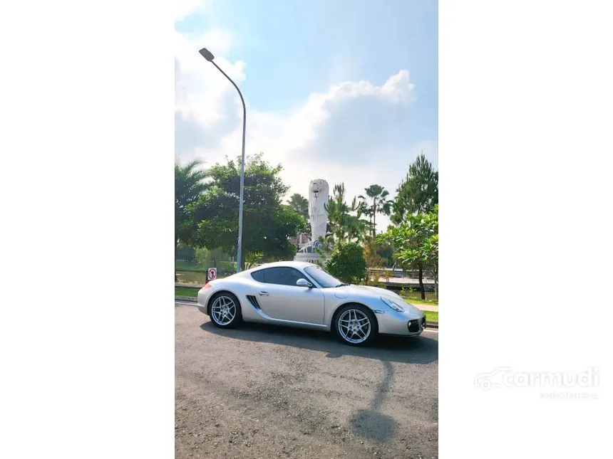 2011 Porsche Cayman Standard Coupe