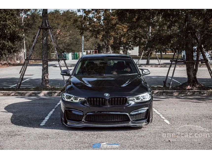 2016 BMW 320i Luxury Sedan