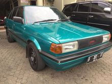 1989 Nissan Sentra 1.6 Sedan