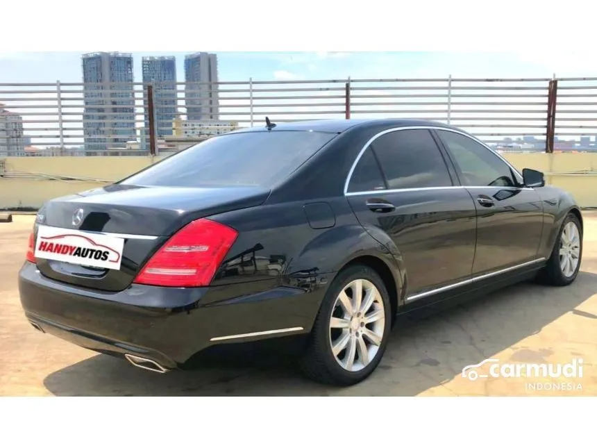 2010 Mercedes-Benz S300L Solitaire Sedan
