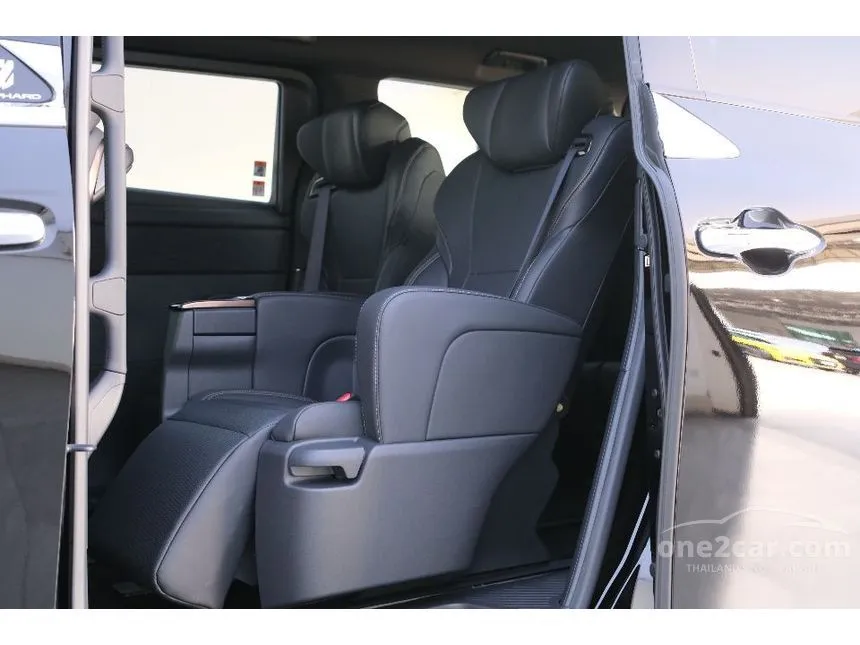 2026 Toyota ALPHARD HEV Z Van