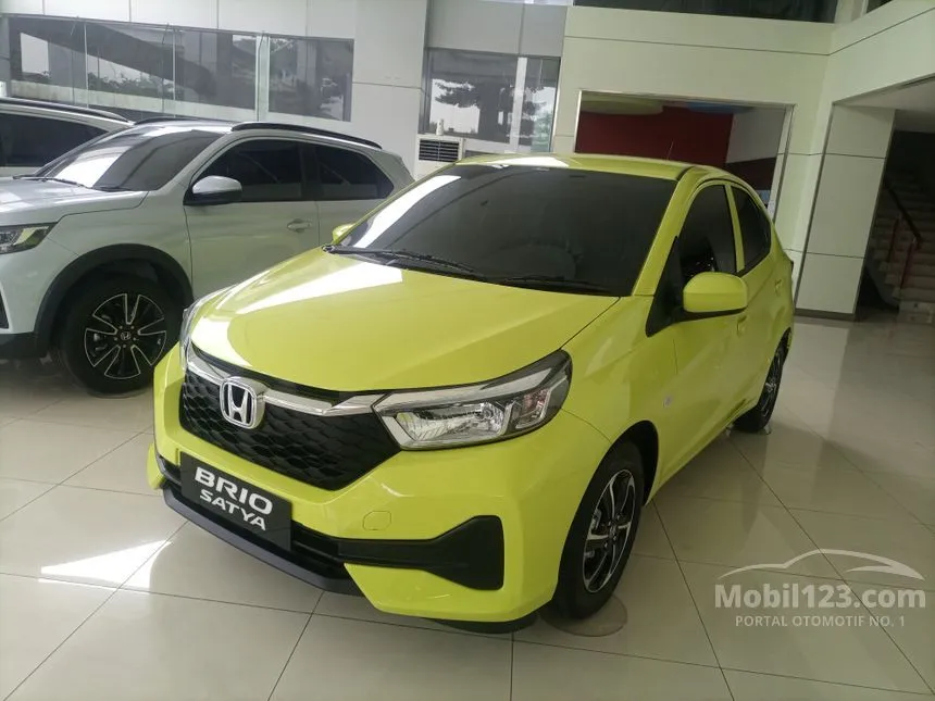 Jual Mobil Honda Brio 2024 E Satya 1.2 di DKI Jakarta Automatic Hatchback Hijau Rp 182.600.000
