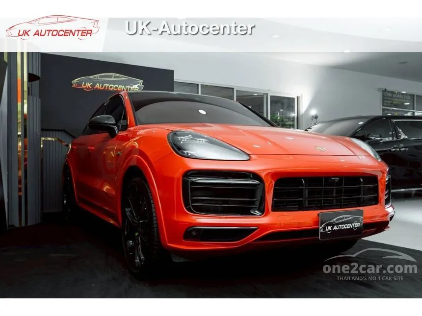 2021 Porsche CAYENNE SUV