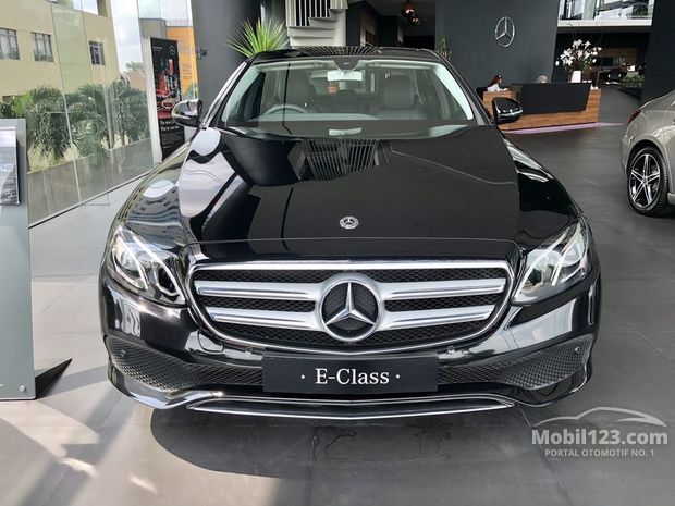 Mercedes-Benz Bekas & Baru Murah - Jual Beli 1.415 Mobil Di DKI Jakarta ...