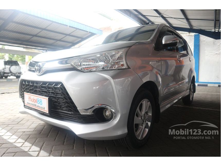 Jual Mobil Toyota Avanza 2015 Veloz 1.3 di Jawa Timur ...