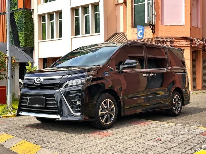 Jual Mobil Toyota Voxy 2019 2.0 di DKI Jakarta Automatic Wagon Hitam Rp 329.000.000