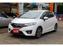 2014 Honda Jazz 1.5 (ปี 14-18) SV i-VTEC Hatchback AT