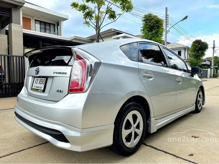 2014 Toyota Prius Hybrid Top grade Hatchback
