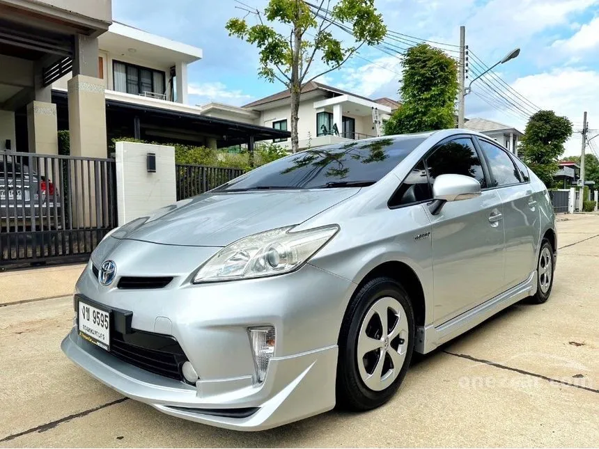 2014 Toyota Prius Hybrid Top grade Hatchback