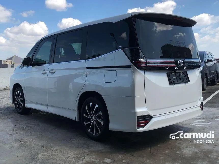 2024 Toyota Voxy Van Wagon