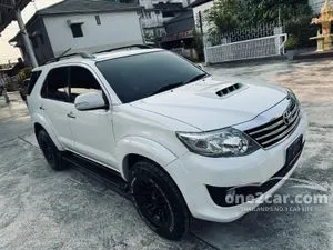 2012 Toyota FORTUNER 3.0 V SUV