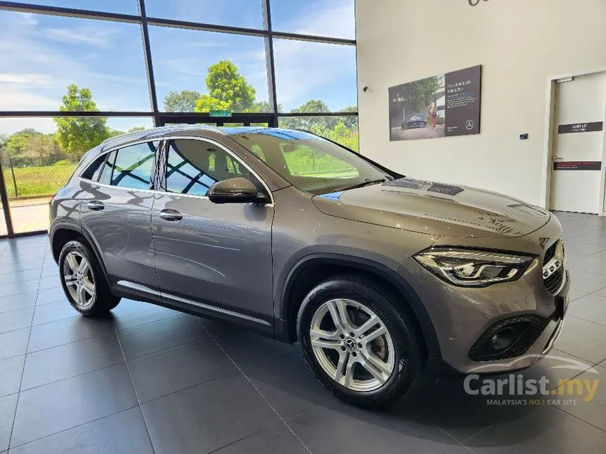 2023 Mercedes-Benz GLA200 Progressive Line SUV