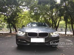 2014 BMW 320i 2.0 Sport Sedan