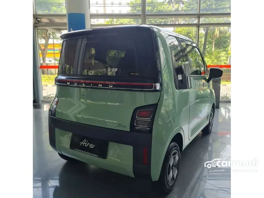 2024 Wuling EV Air ev Lite Long Range Hatchback