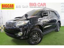2015 Toyota Fortuner 3.0 (ปี 12-15) V SUV AT