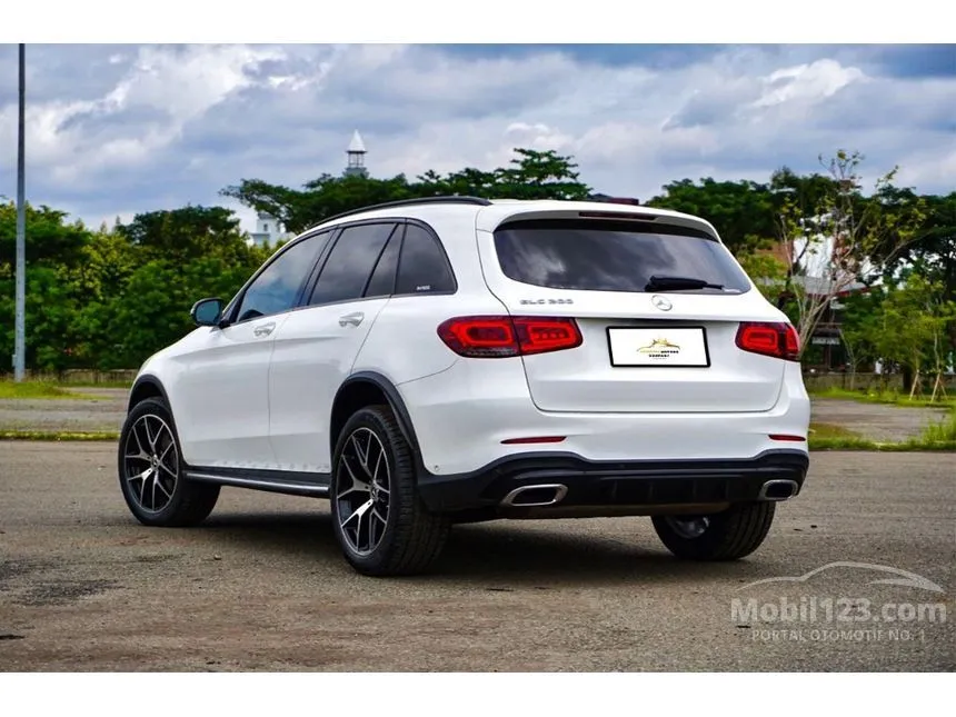 2022 Mercedes-Benz GLC200 Night Edition AMG Line SUV