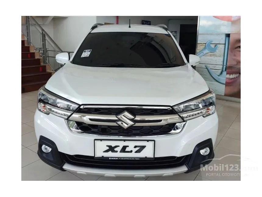 Jual Mobil Suzuki XL7 2024 ZETA 1.5 di Jawa Timur Manual Wagon Putih Rp 239.000.000