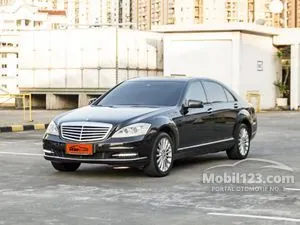 2011 Mercedes-Benz S300L 3.0 Solitaire Sedan