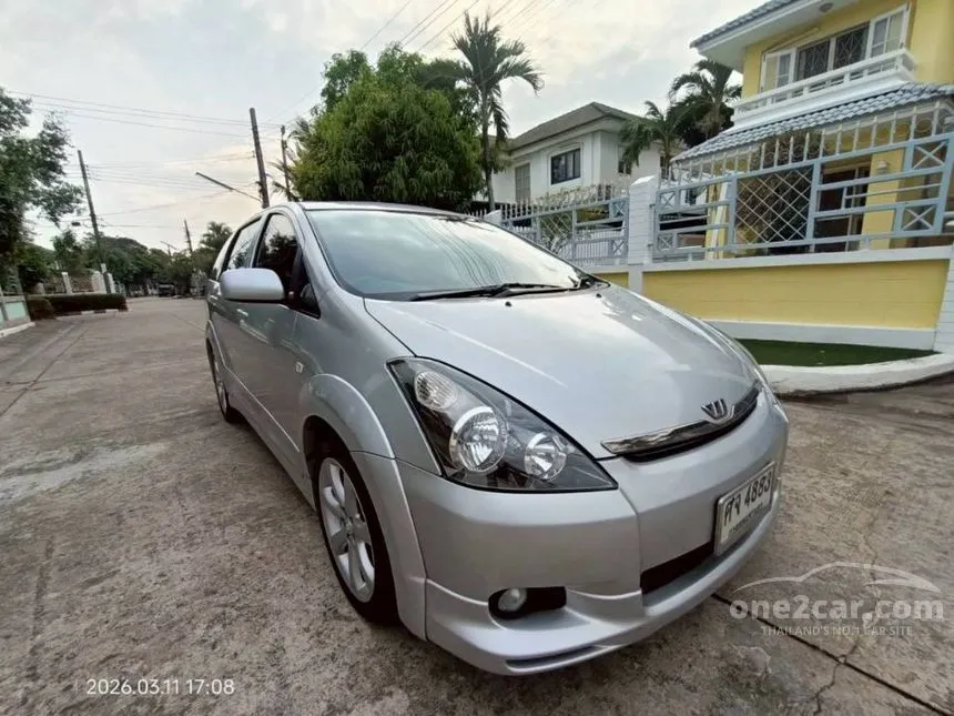 2004 Toyota WISH Q Limited Wagon