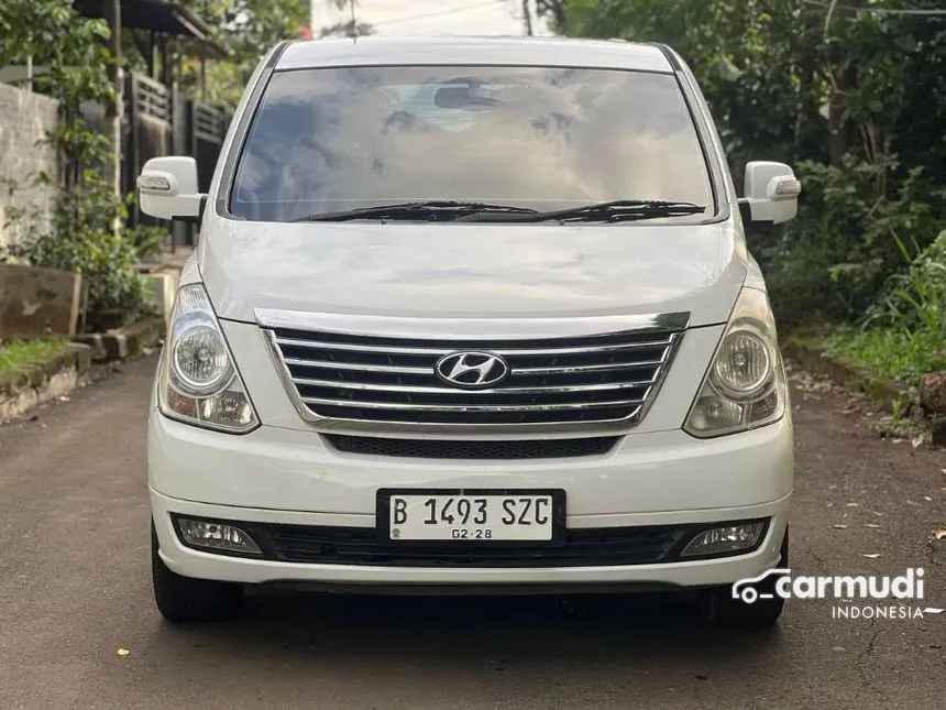 2012 Hyundai H-1 Elegance MPV